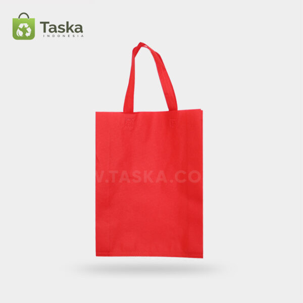 Tas-Press-Spunbond-Handle—-Merah-30×40-Cm—Sisi-Depan